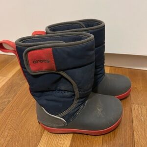 CROCS Kids' Blue and Gray puffer Snow Boots